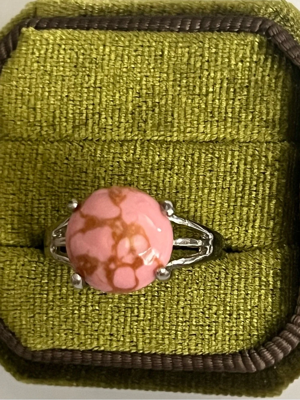 Elegant/Classic Titanium Steel Rose Marble Design Ring Size 9 NWT
